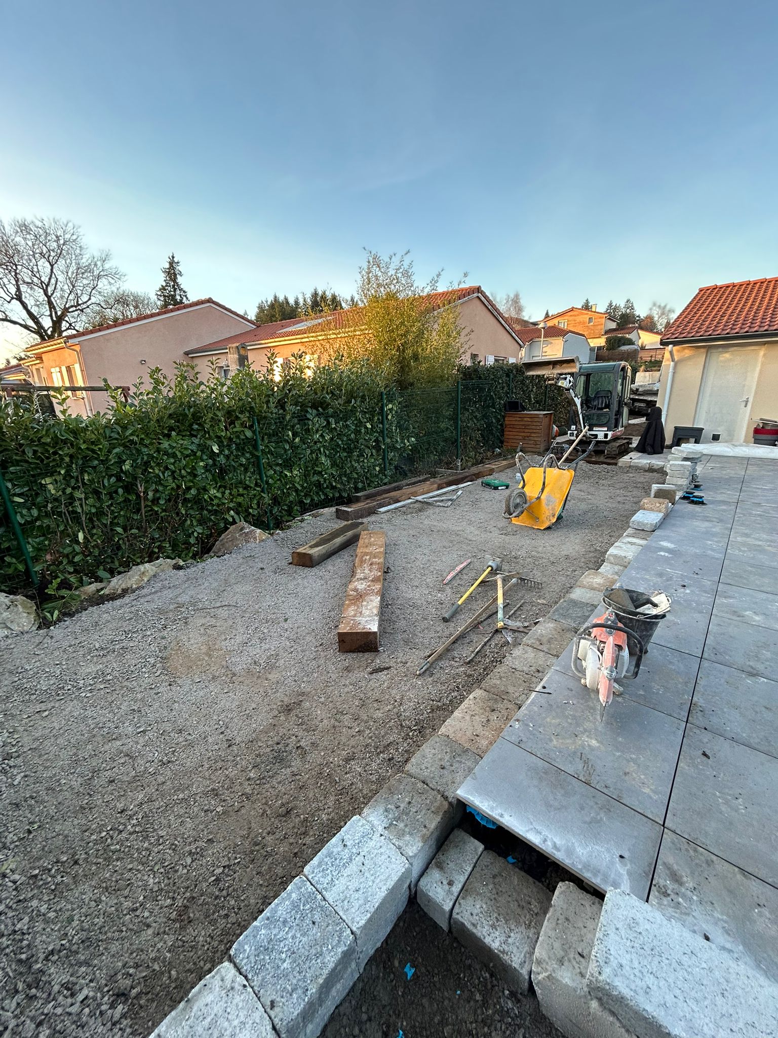 Paysagiste vers Saint-Genest-Lerpt